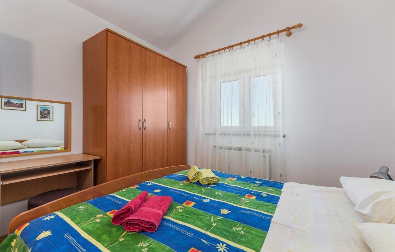 Apartments Ulika Červar-Porat Esterno foto